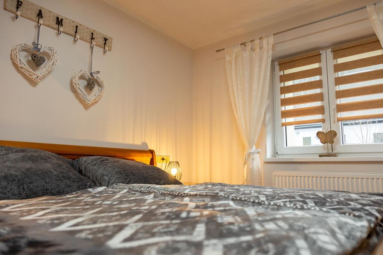 Villa Prazdninovy Dum Valdik à Loket Extérieur photo
